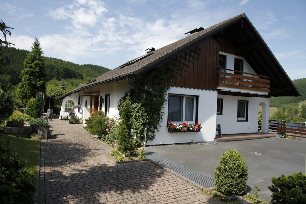 Ferienwohnung Buecker Schmallenberg Exterior foto