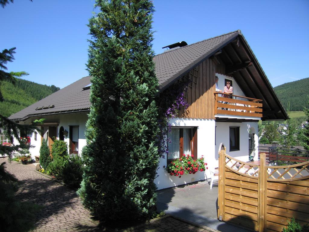 Ferienwohnung Buecker Schmallenberg Exterior foto